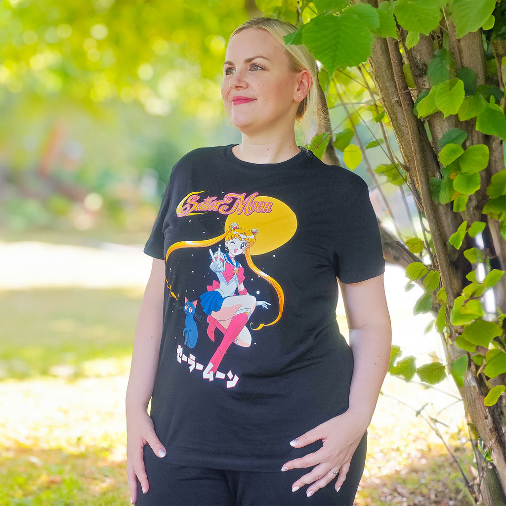 Productafbeelding Sailor Moon met Luna T-shirt zwart