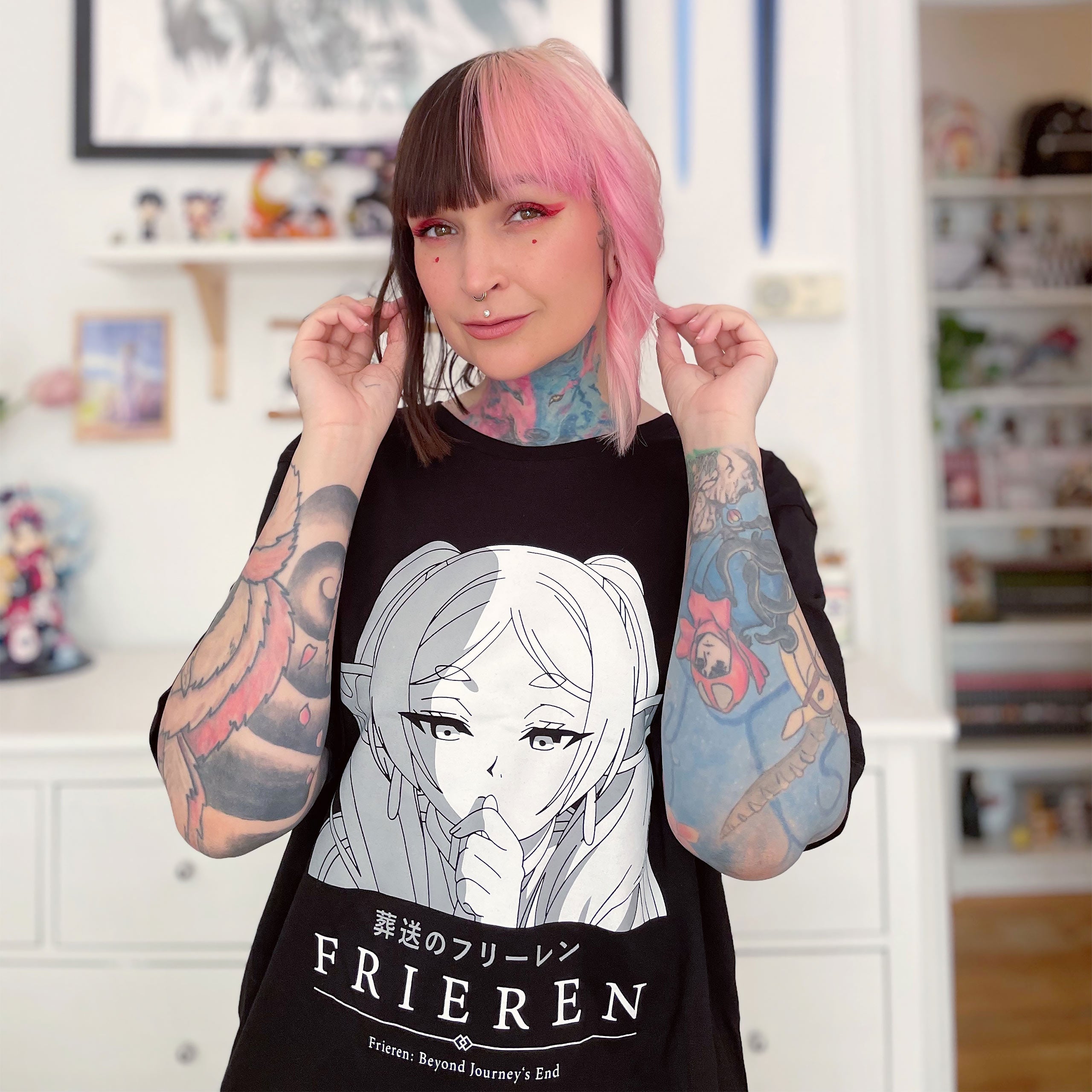 Productafbeelding Karakter T-shirt voor Frieren fans zwart
