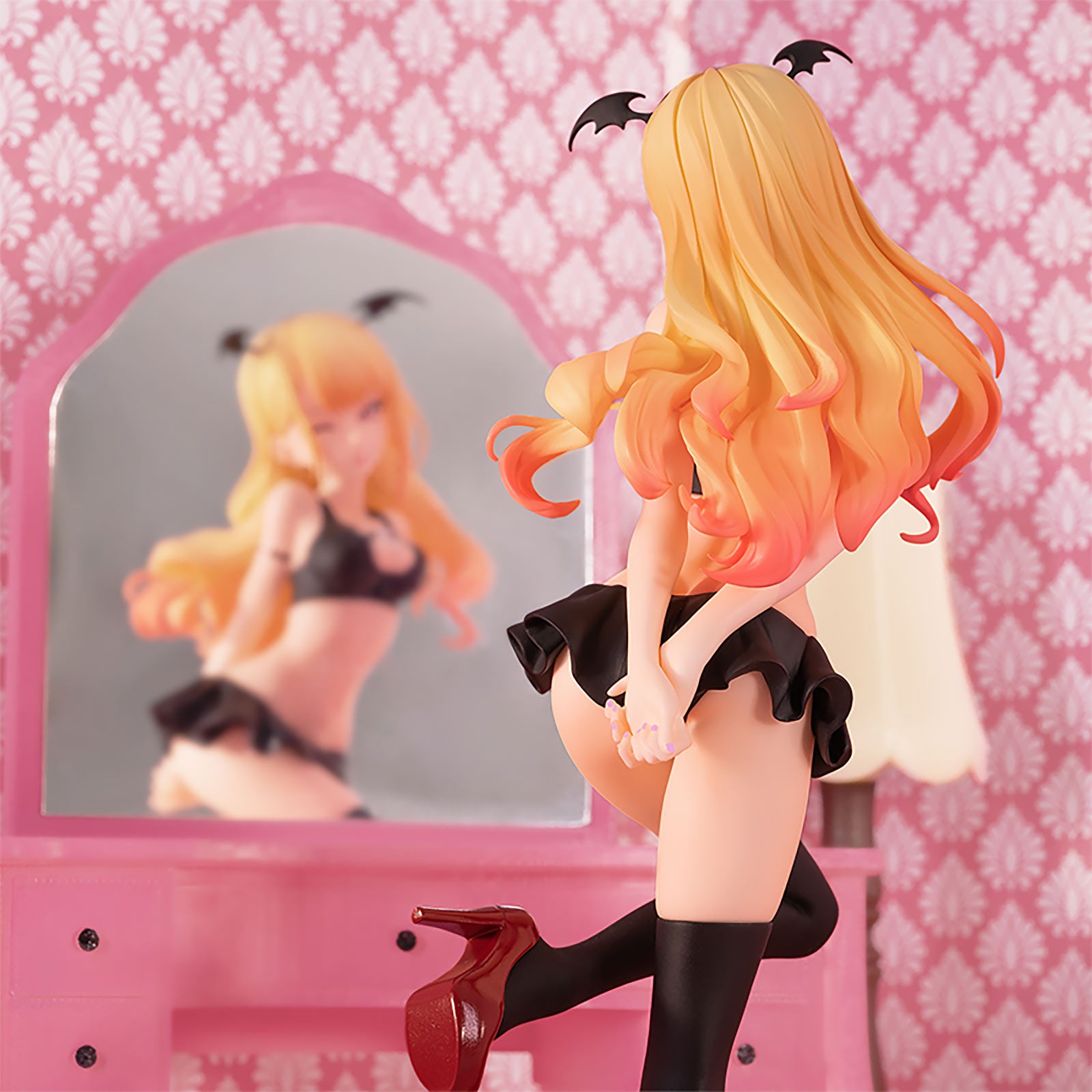 Productafbeelding My Dress-Up Darling - Marin Kitagawa Celestial Vivi Figuur