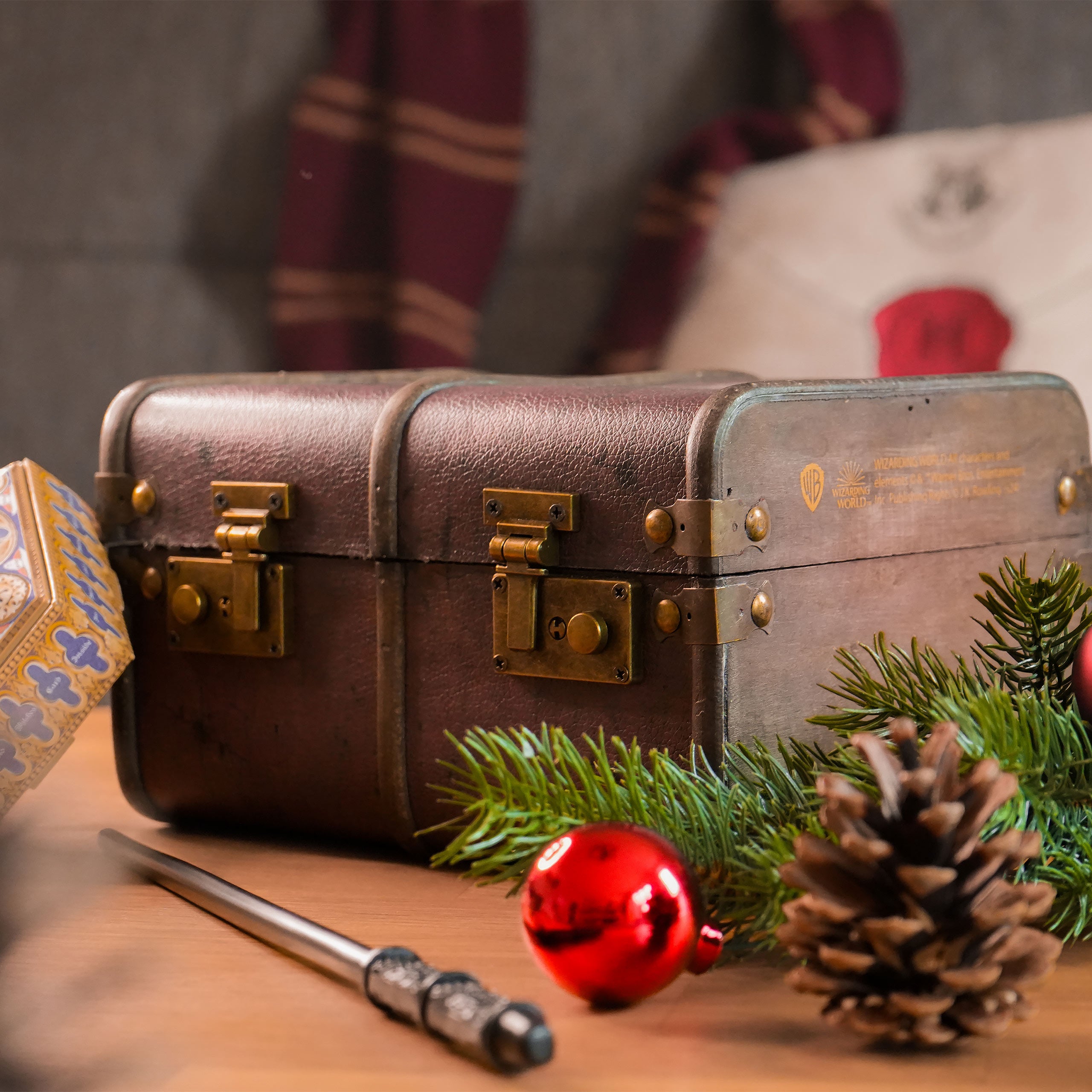 Product image Harry Potter - Hogwarts Suitcase Advent Calendar