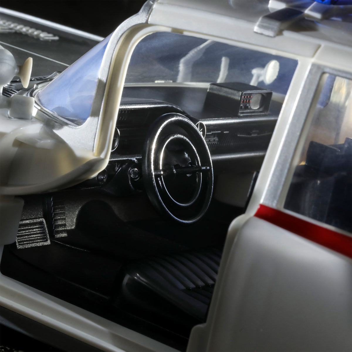 Productafbeelding Ghostbusters - Ecto-1 Actiefiguren Set 40e Verjaardag