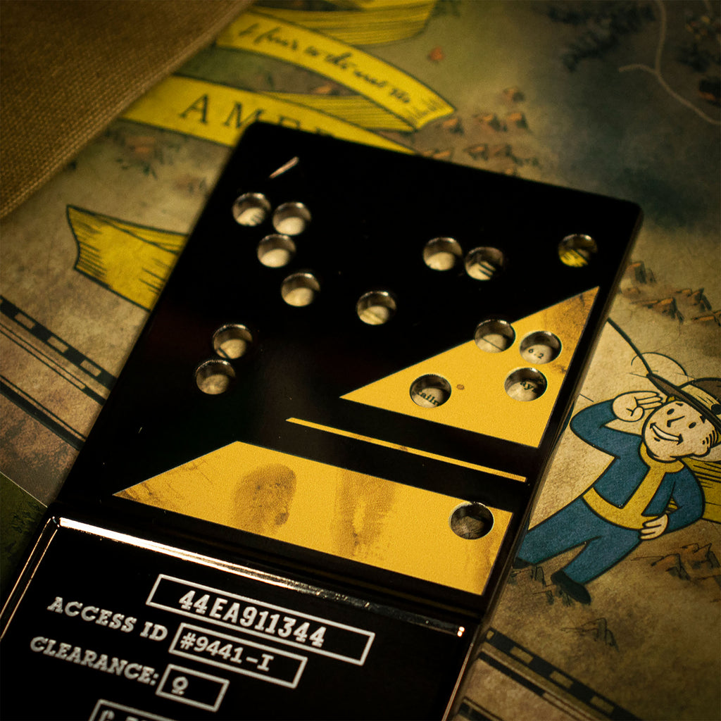 Productafbeelding Fallout - Eeuwige Nucleaire Sleutelkaart Replica Limited Edition