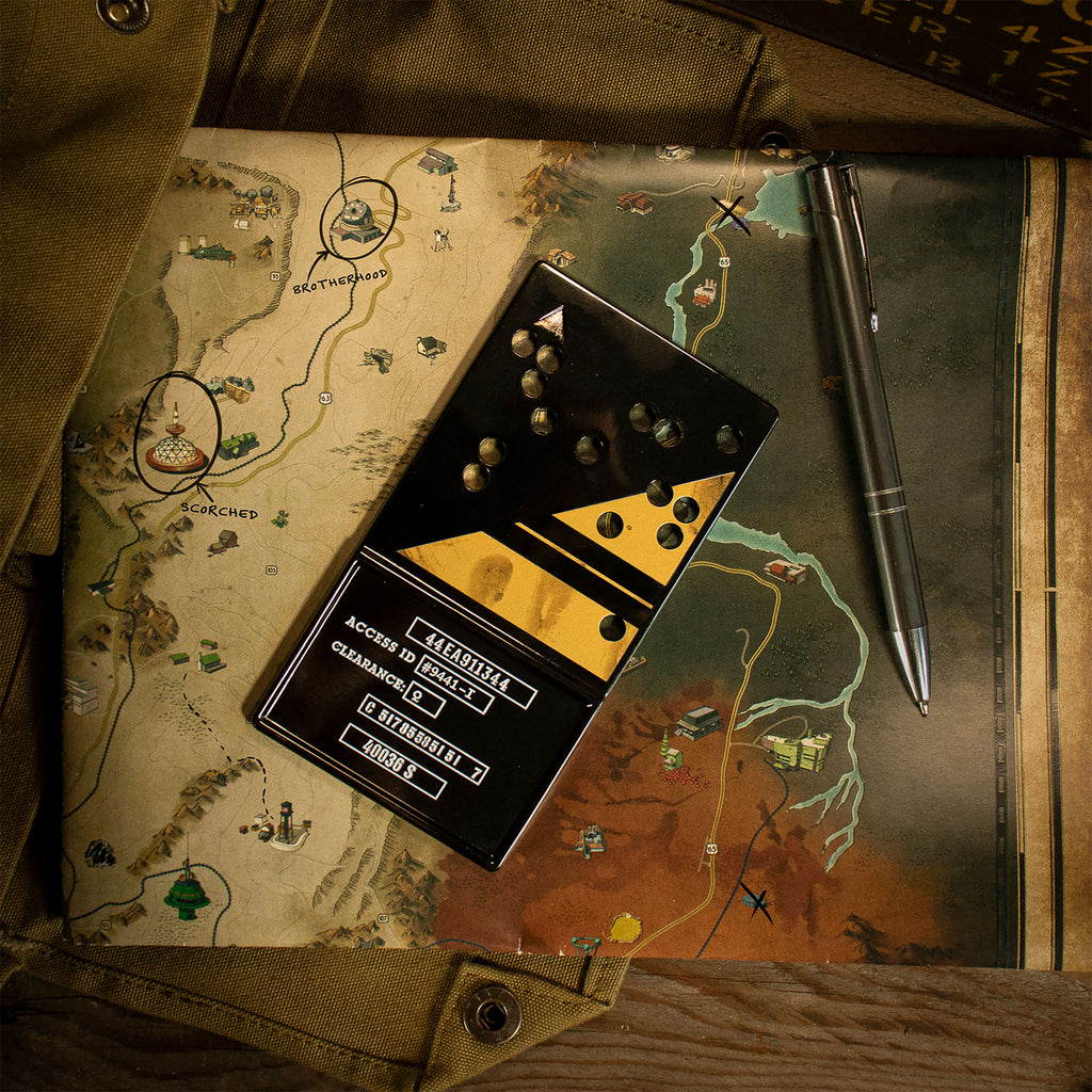 Productafbeelding Fallout - Eeuwige Nucleaire Sleutelkaart Replica Limited Edition