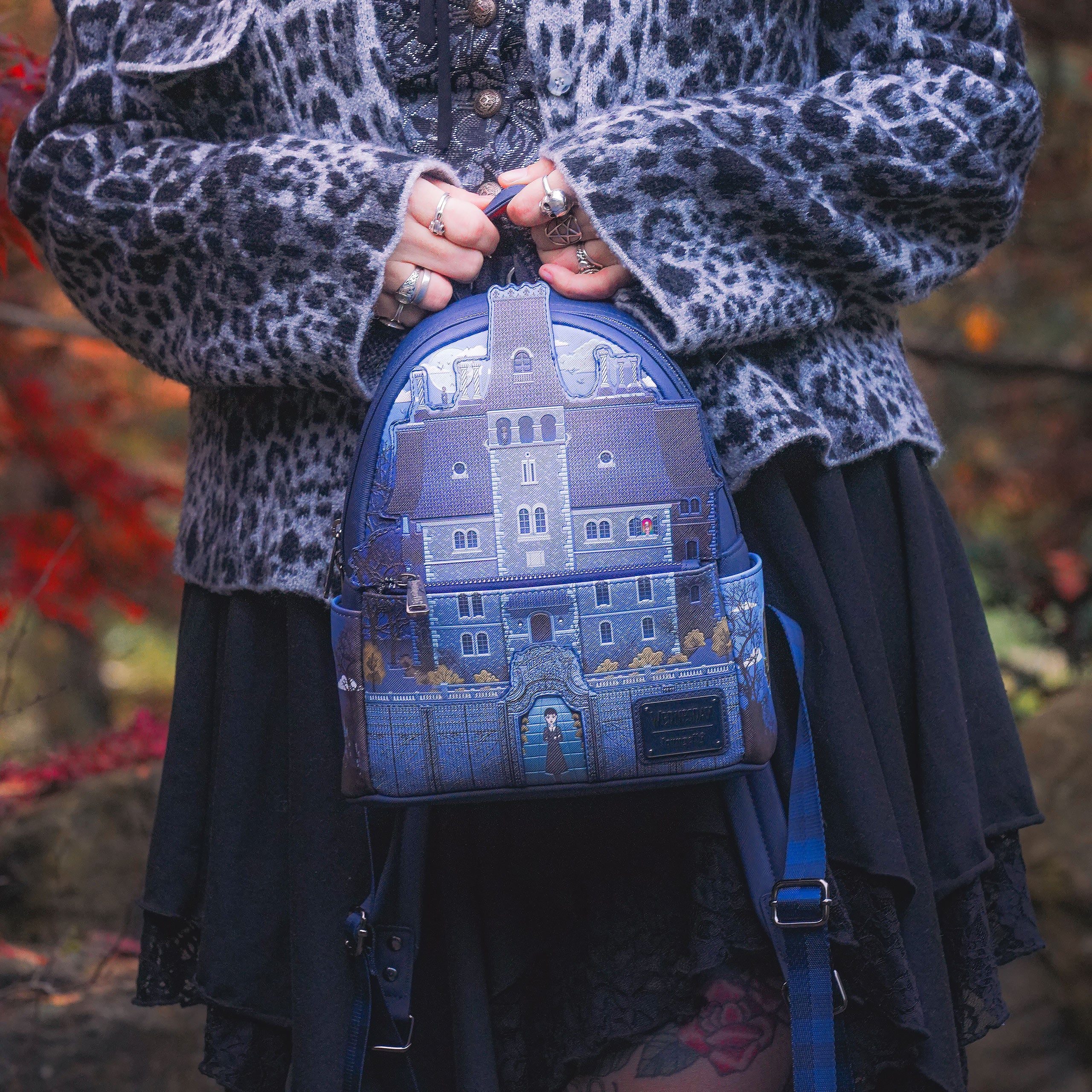 Productafbeelding Wednesday - Nevermore Academy Glow in the Dark Mini Rugzak