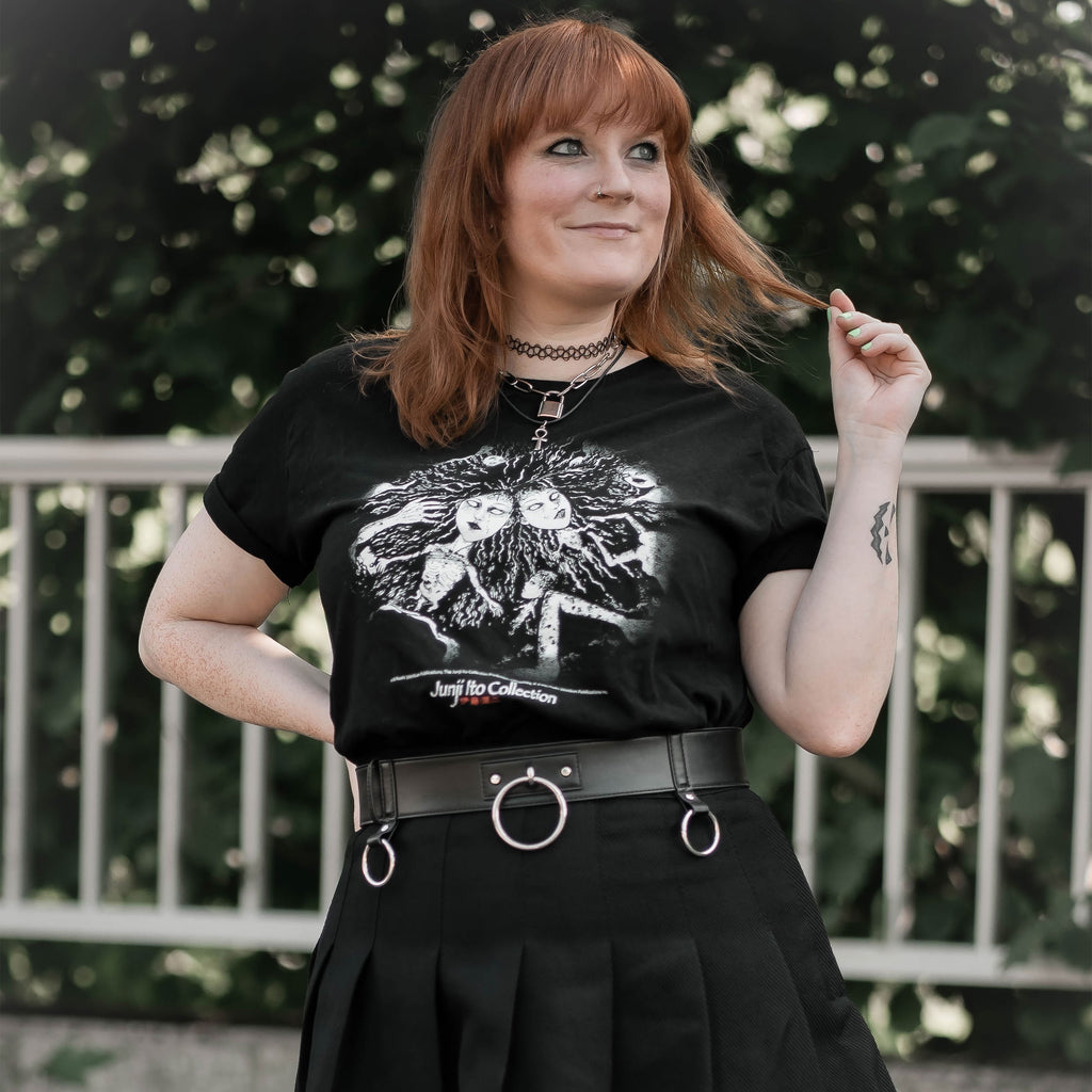Productafbeelding Junji Ito - Kruipend T-shirt zwart