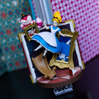 Productafbeelding Alice in Wonderland - D-Stage Diorama Figuur Disney Story Book Series