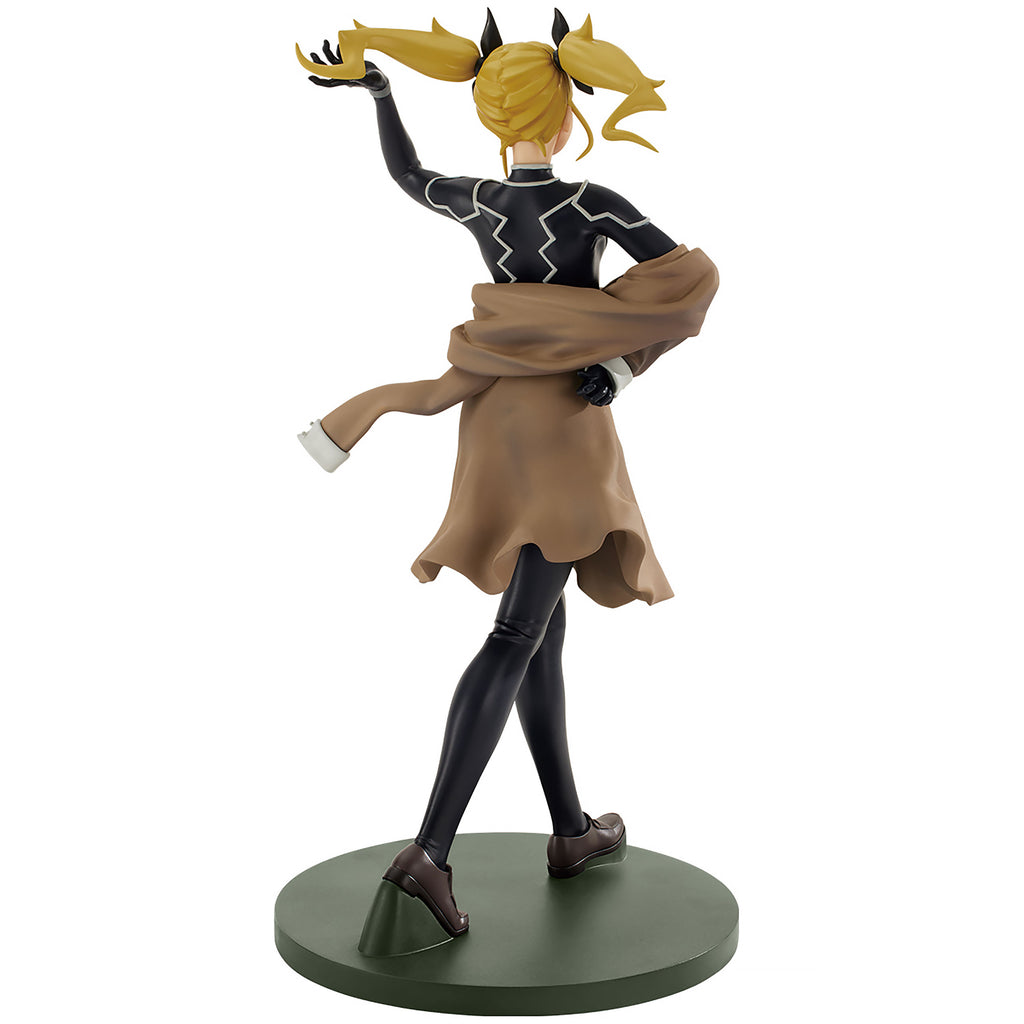 Productafbeelding Kaiju No. 8 - Kikoru Shinomiya Tweede Figuur
