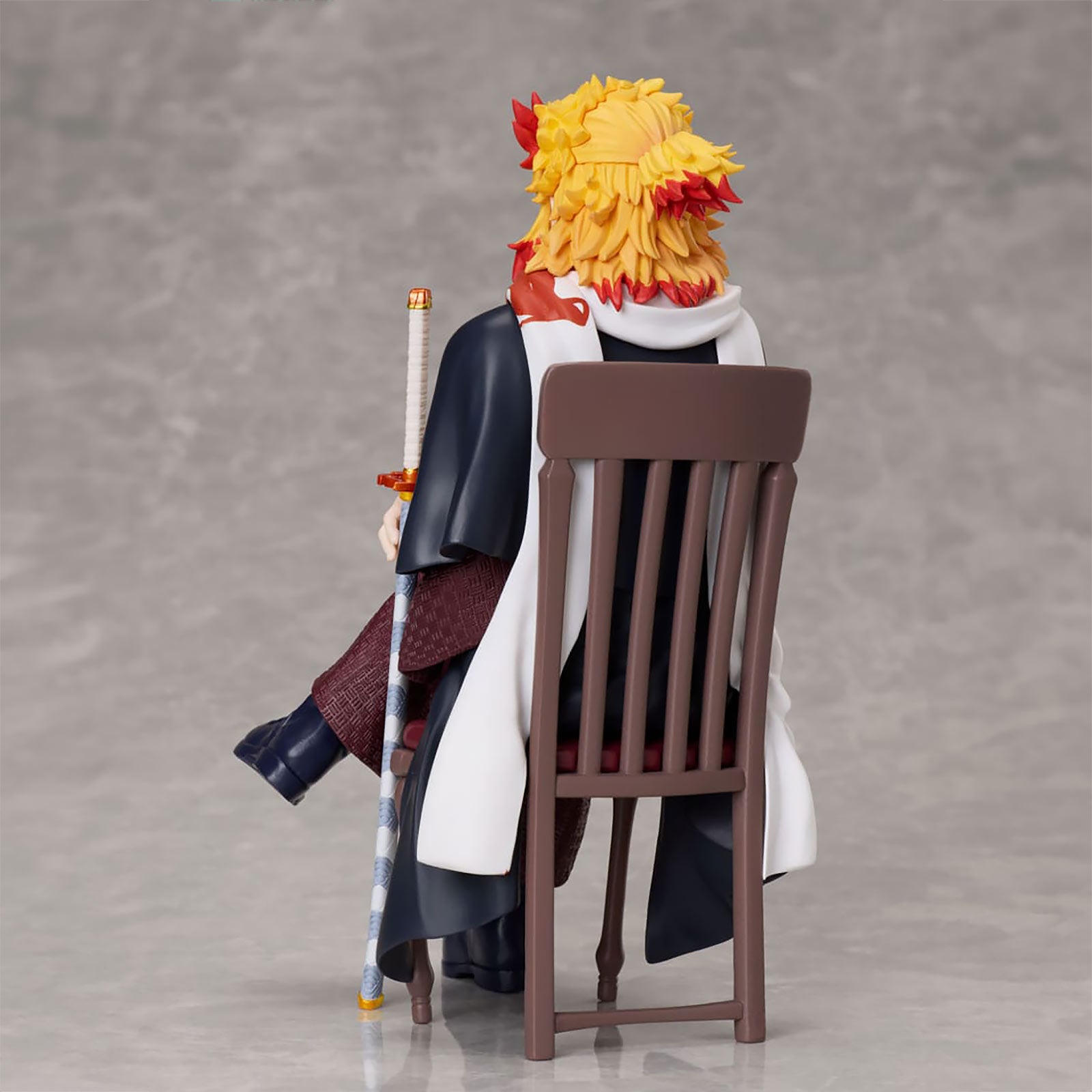 Productafbeelding Demon Slayer - Kyojuro Rengoku Non-Scale figuur