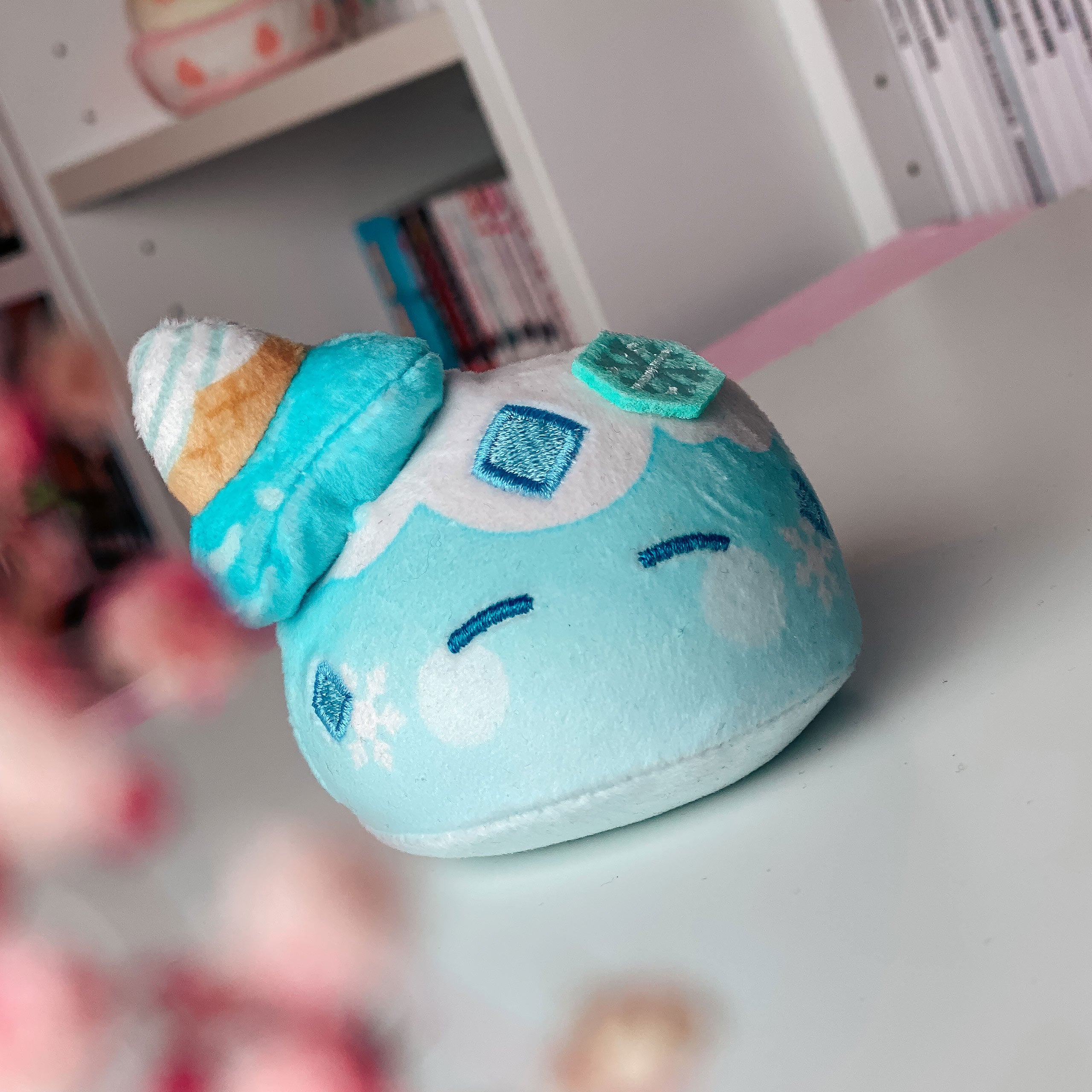 Productafbeelding Genshin Impact - Kryo Slime IJsstijl Pluche Figuur