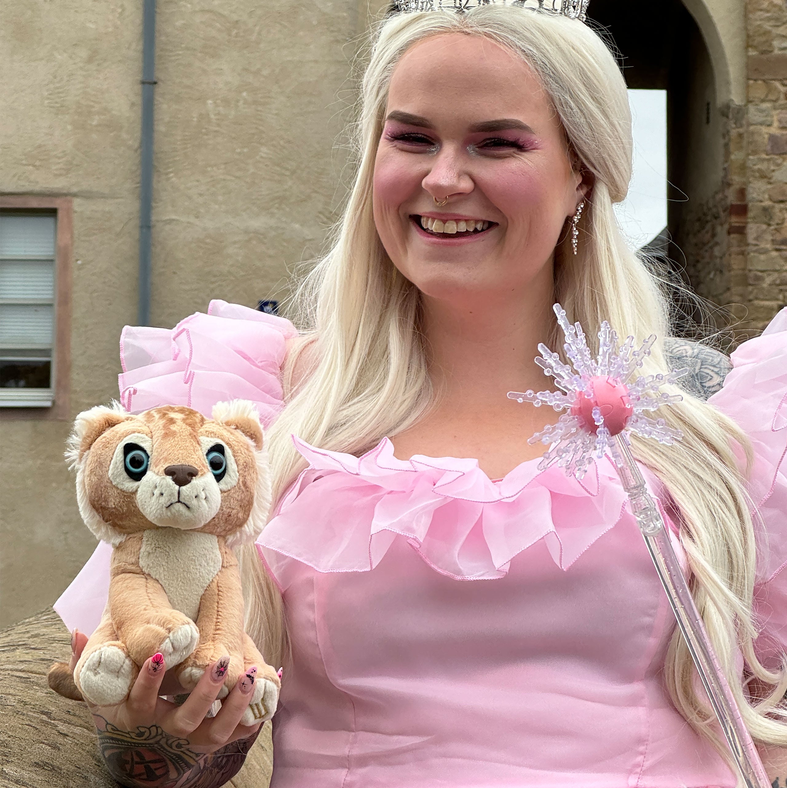 Productafbeelding Wicked - Laffe Leeuw Knuffel Figuur