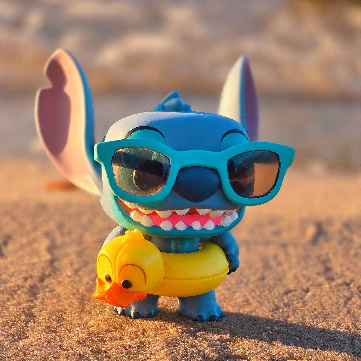 Productafbeelding Lilo & Stitch - Stitch met Zwemband Funko Pop Figuur