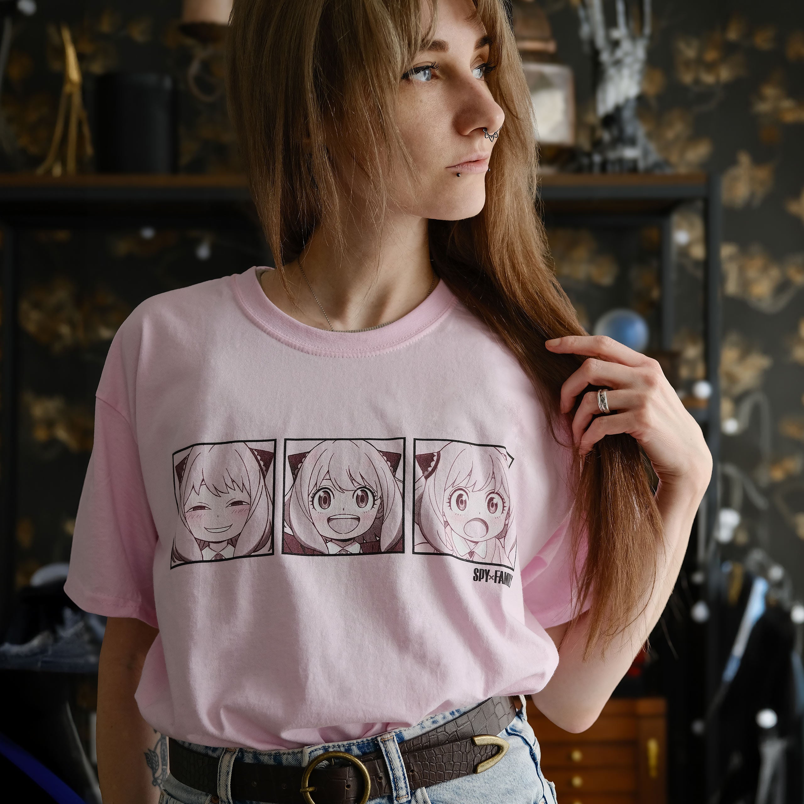 Productafbeelding Spy x Family - Anya T-Shirt roze