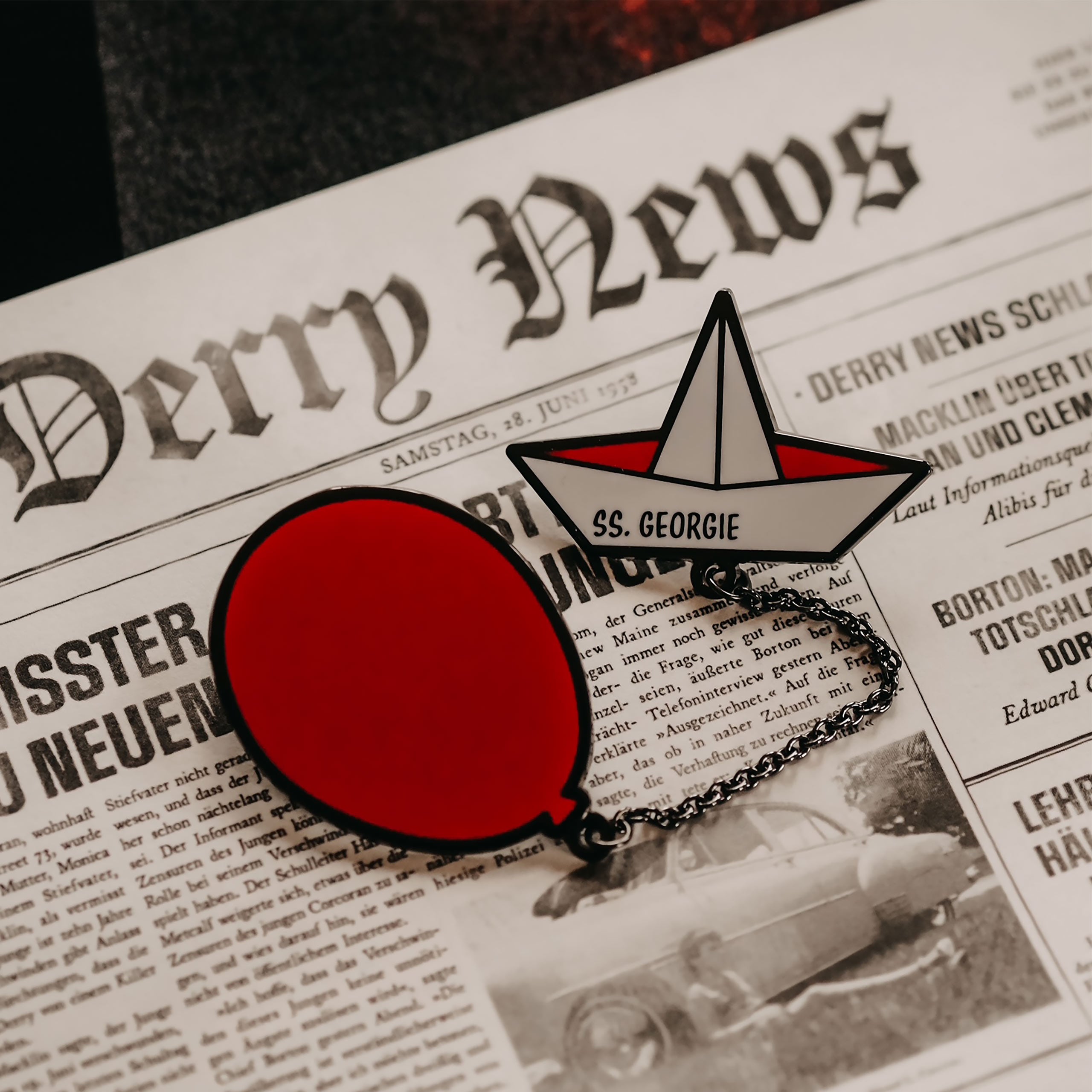 Productafbeelding Stephen Kings IT - Ballon en Boot Pin Set