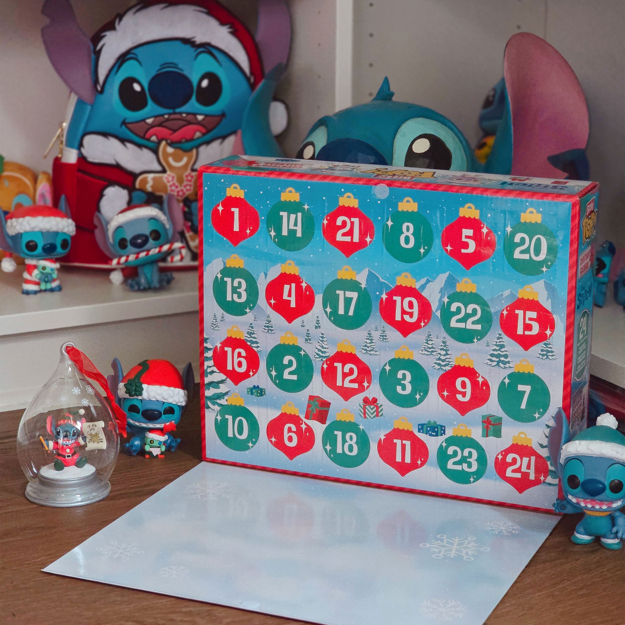 Productafbeelding Stitch Holiday Bitty Pop Funko Adventskalender - Lilo & Stitch