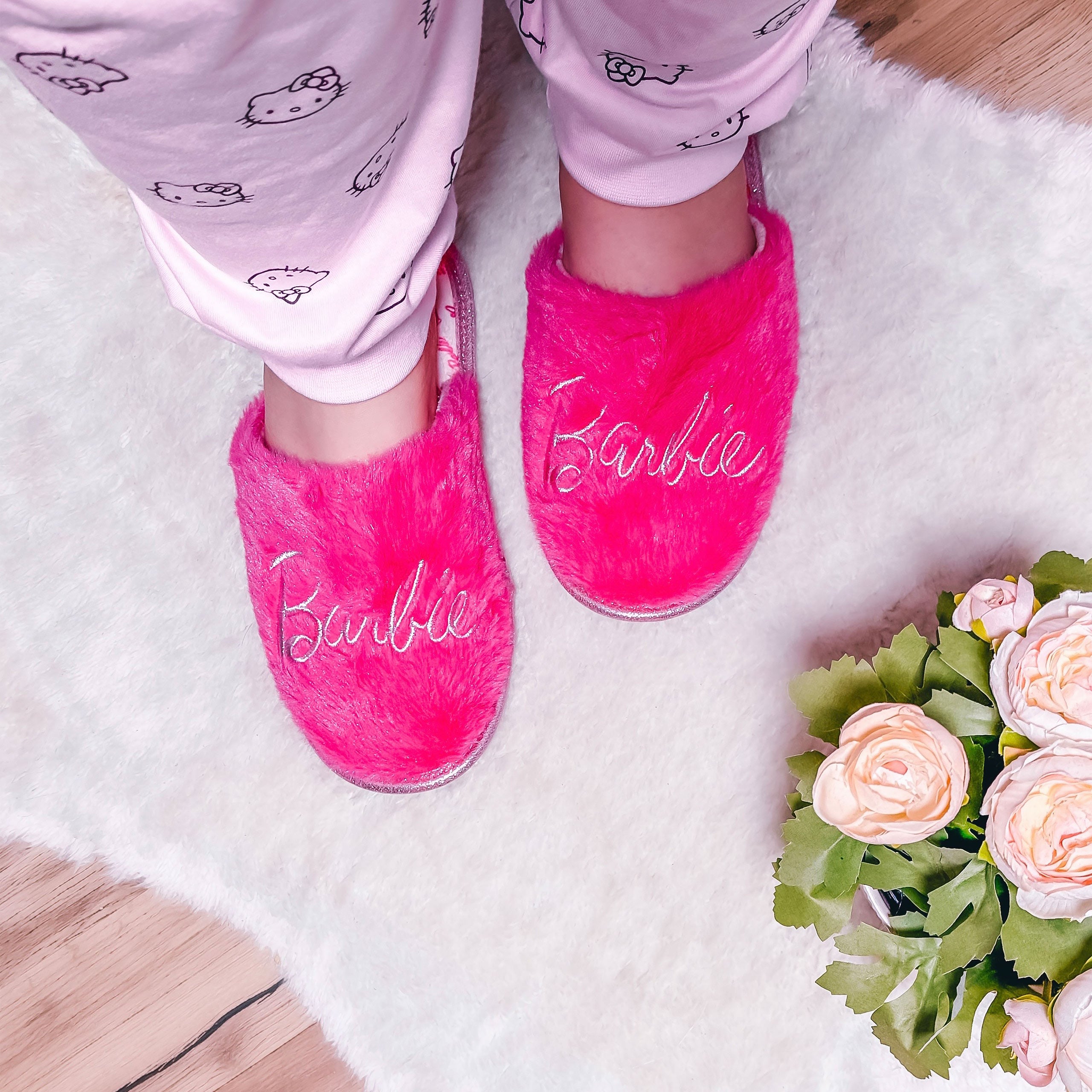 Productafbeelding Barbie - Logo Pluche Pantoffels