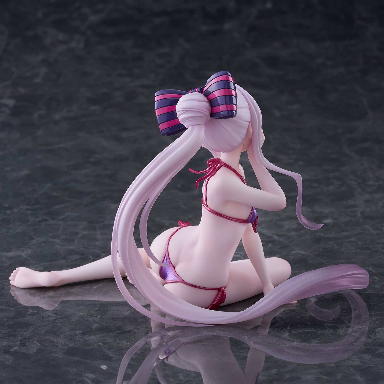 Productafbeelding Overlord - Shalltear Desktop Cute Figuur Zwempak Versie