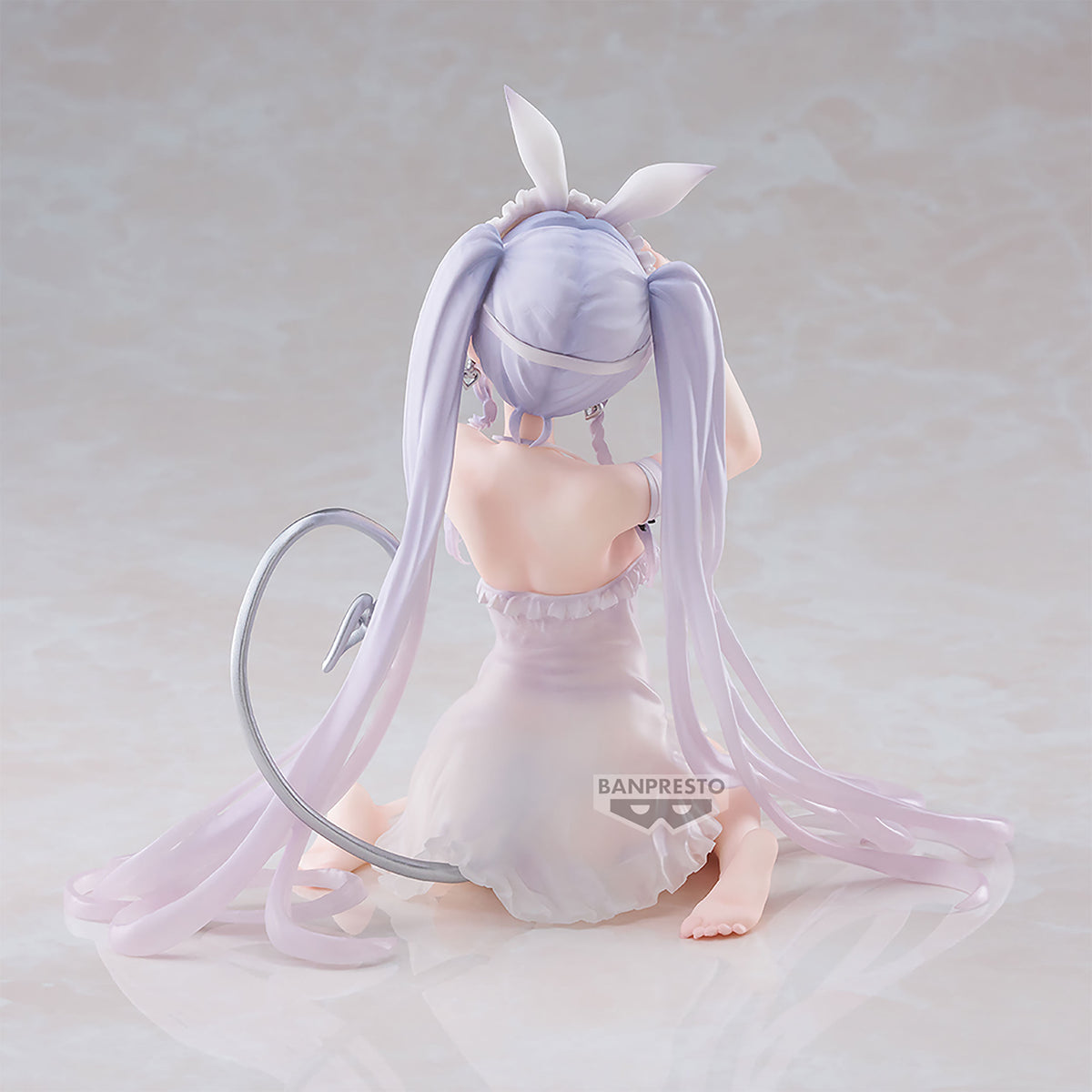 Productafbeelding Sugar - Rurudo Espresto Figuur Sleepy Bunny Versie