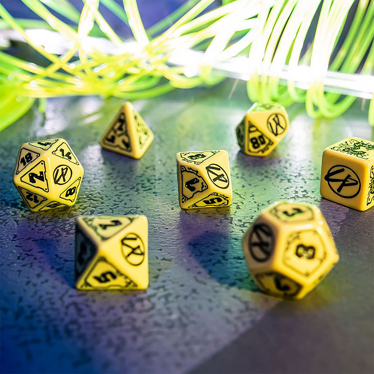 Productafbeelding Cyberpunk: Red - Danger Zone RPG dobbelset 7-delig