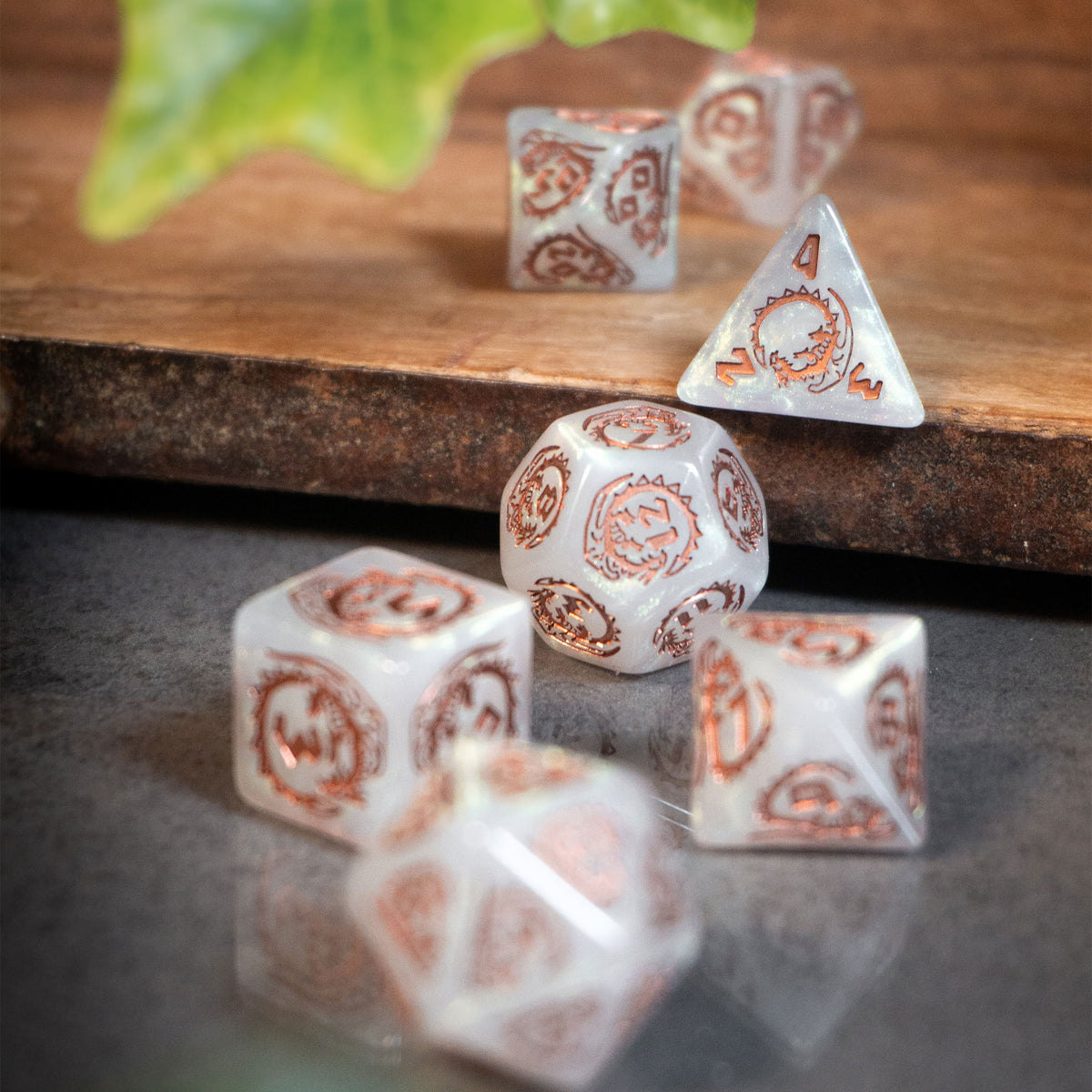 Product image Dragons - Quartz RPG Dice Set 7pcs