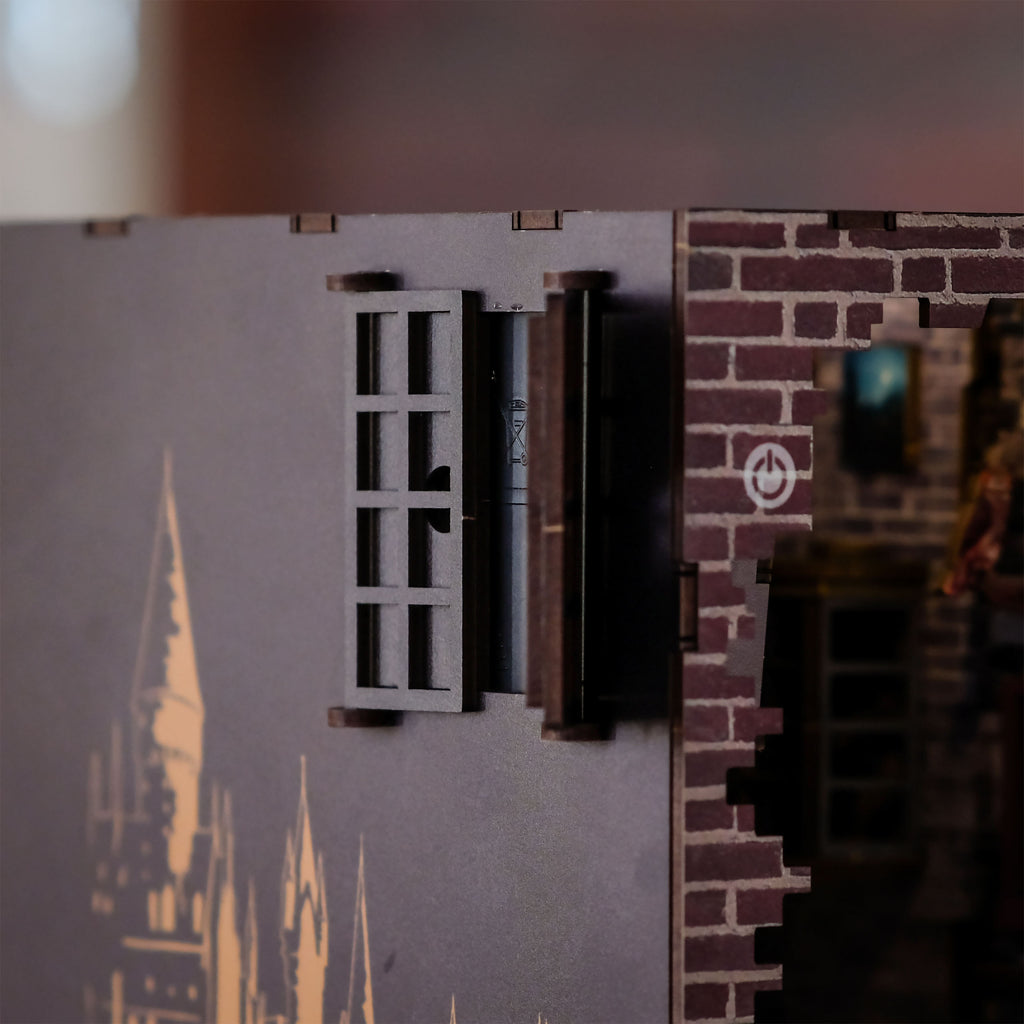 Productafbeelding Harry Potter - Wegisweg Book Nook Modelbouwset Hout