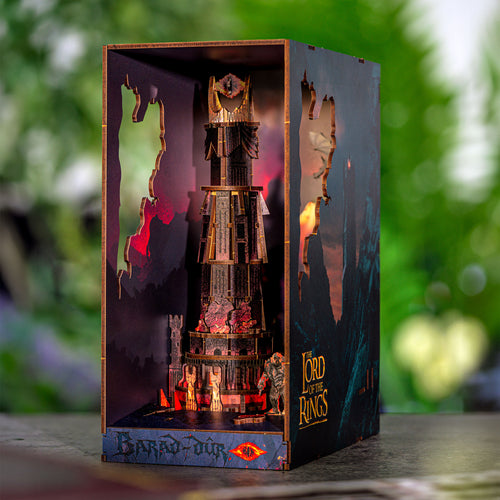 Productafbeelding The Lord of the Rings - Barad-dûr Book Nook houten modelbouwpakket