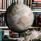 Productafbeelding The Lord of the Rings - Midden-aarde Globe Terra met licht 26cm