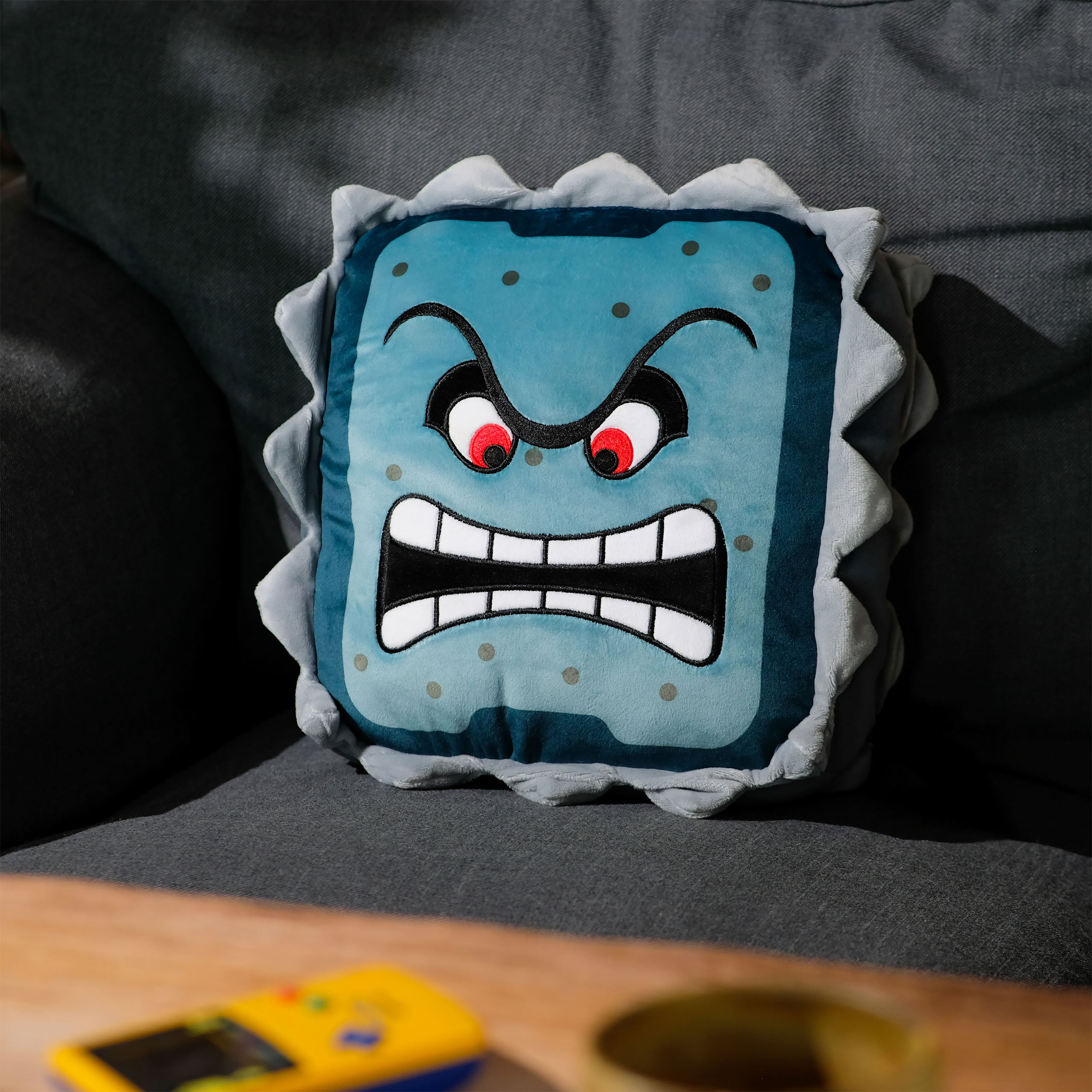 Productafbeelding Super Mario - Thwomp Mocchi-Mocchi Pluchefiguur