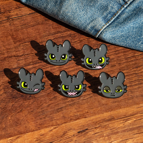Productafbeelding Hoe Tem Je Een Draak - Tandloos Pins 5-Delige Set