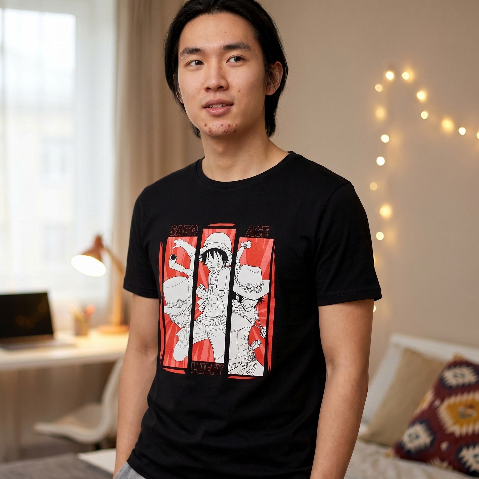 Productafbeelding One Piece - Crew T-Shirt zwart