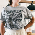 Productafbeelding Hoe Tem Je Een Draak - Night Fury Schets T-Shirt Grijs