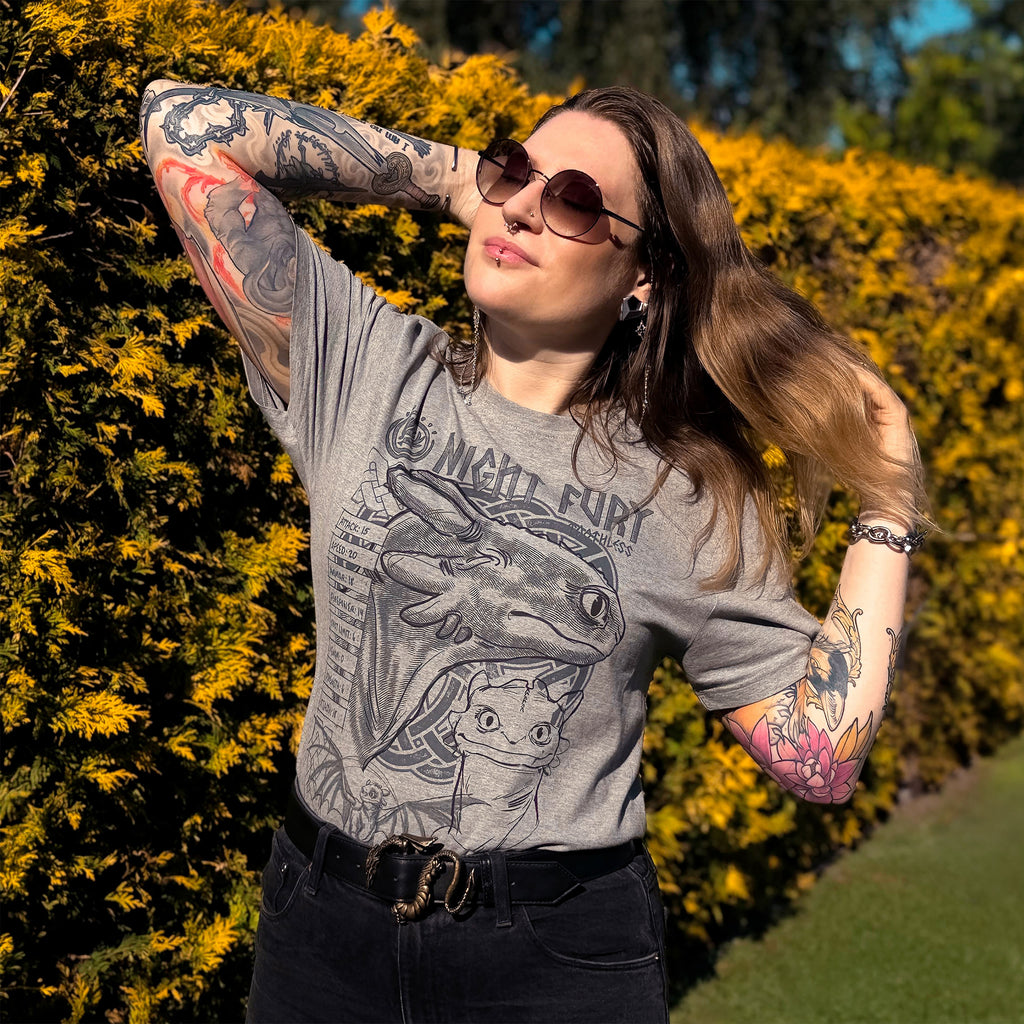 Productafbeelding Hoe Tem Je Een Draak - Night Fury Schets T-Shirt Grijs