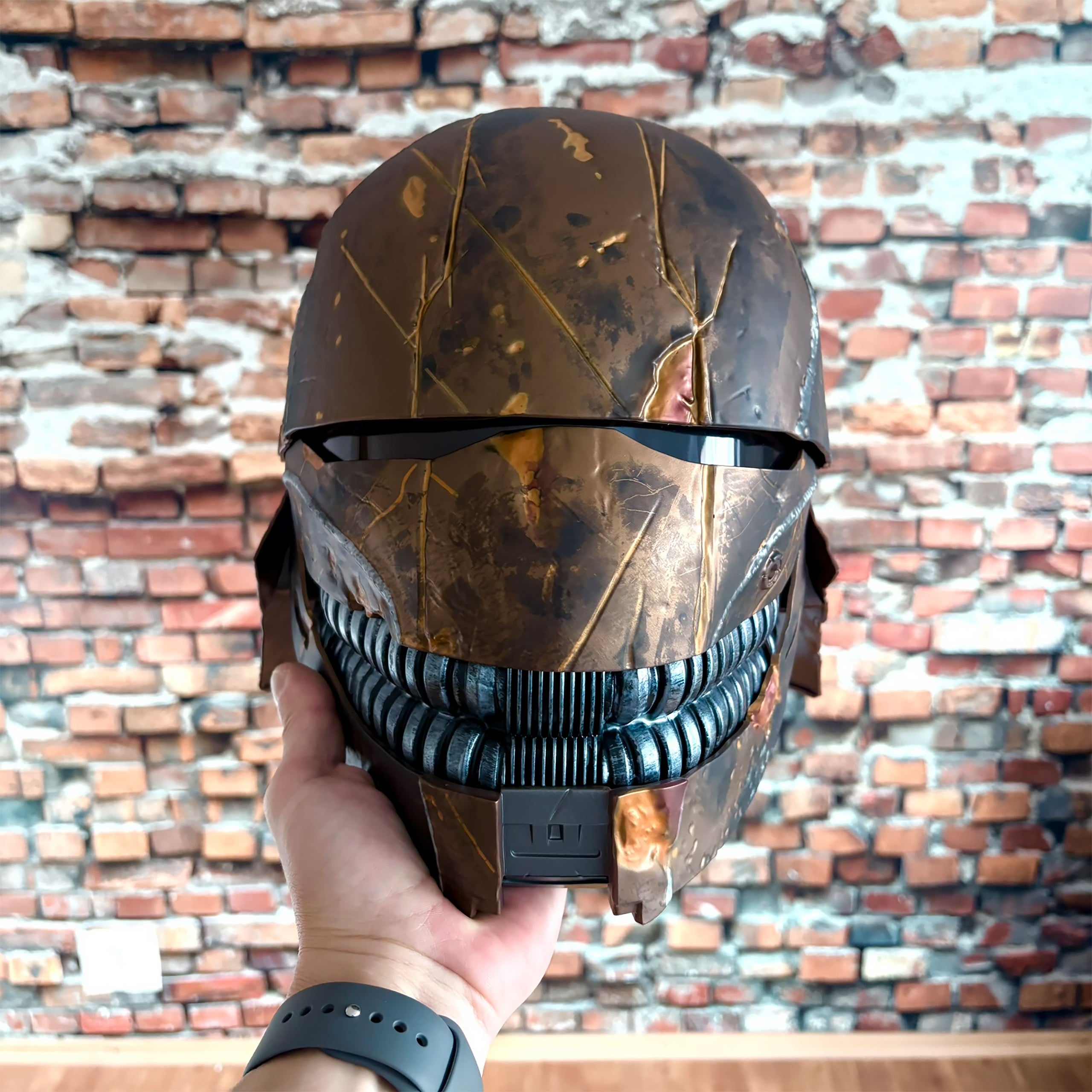 Productafbeelding Star Wars The Acolyte - Qimir The Stranger Black Series Helm-replica