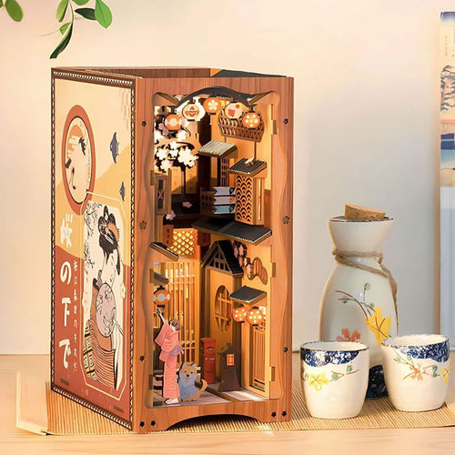 Productafbeelding Sakura - Onder de Sakura-boom Book Nook Modelbouwset Hout