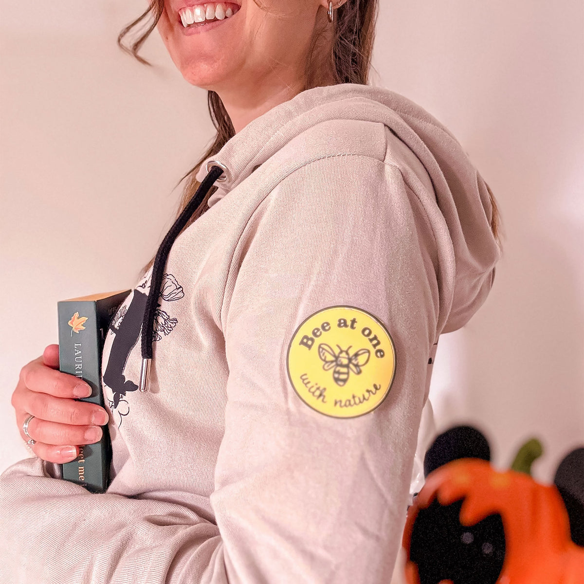 Productafbeelding Winnie de Poeh - Pooh Love Hoodie beige