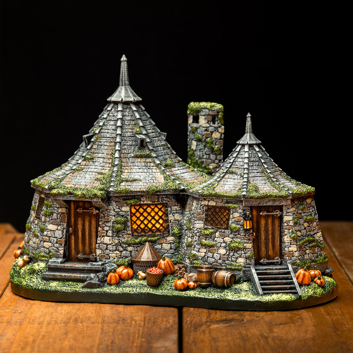 Productafbeelding Harry Potter - Hagrids hut miniatuurreplica met LED-verlichting