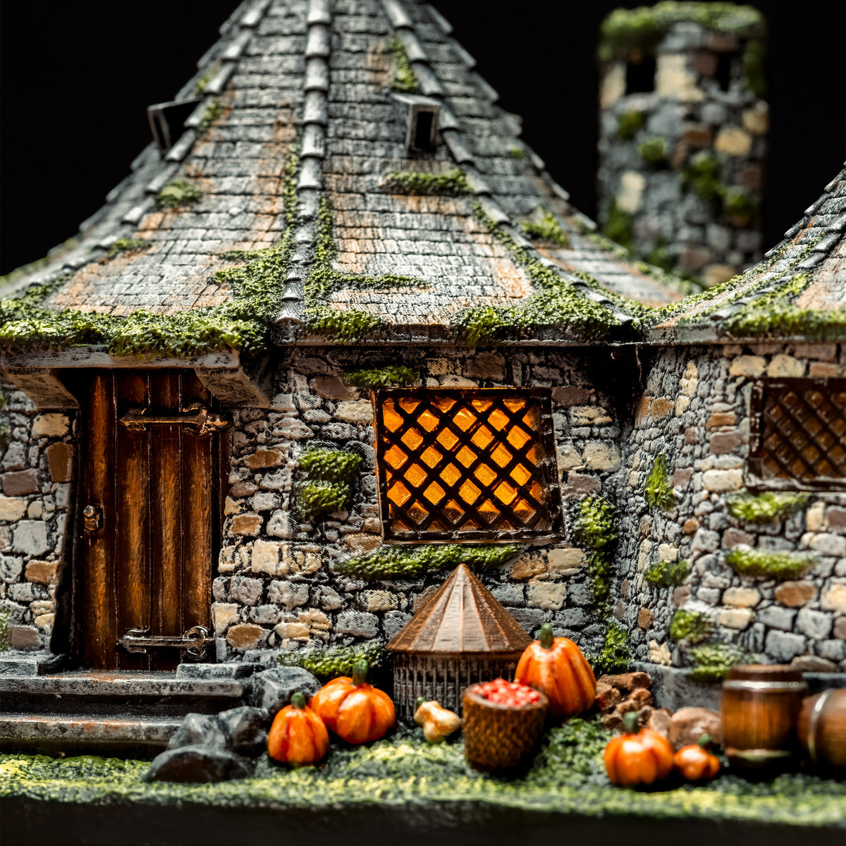 Productafbeelding Harry Potter - Hagrids hut miniatuurreplica met LED-verlichting