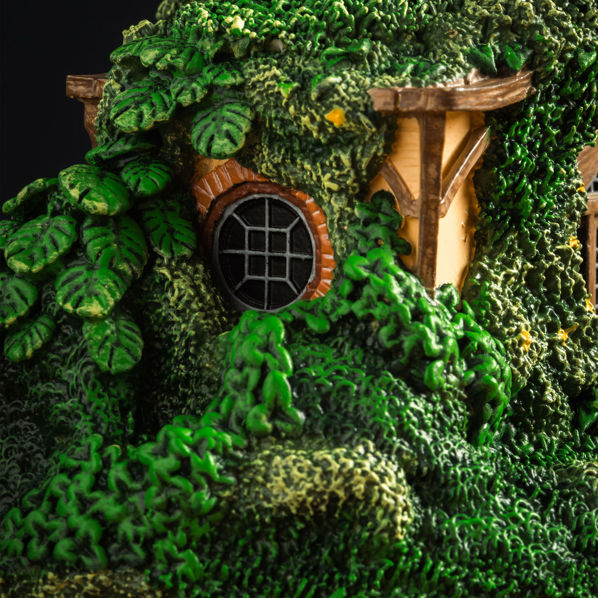 Productafbeelding The Lord of the Rings - Hobbithol De Gouw diorama theelichthouder