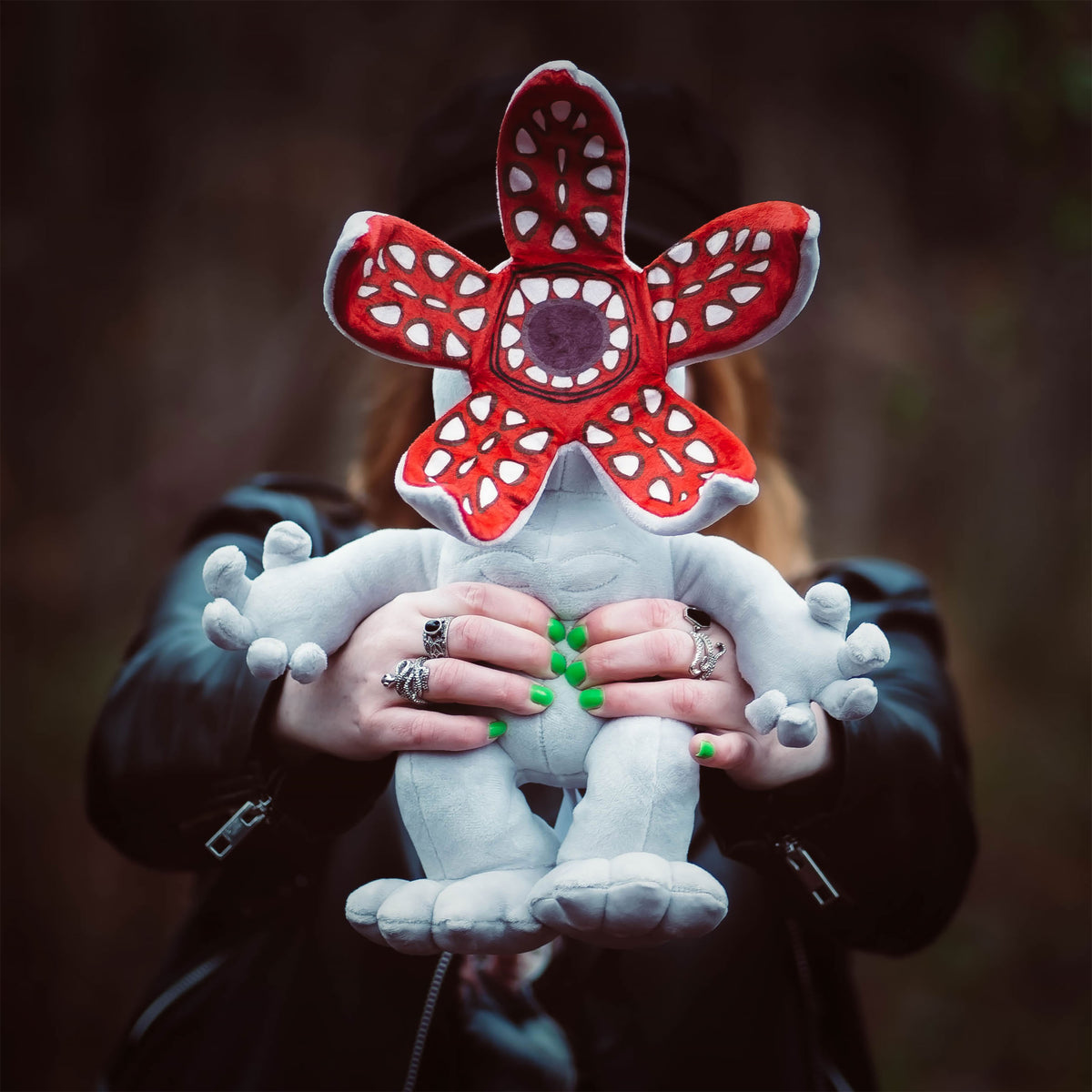 Productafbeelding Stranger Things - Demogorgon Knuffelfiguur met Sound