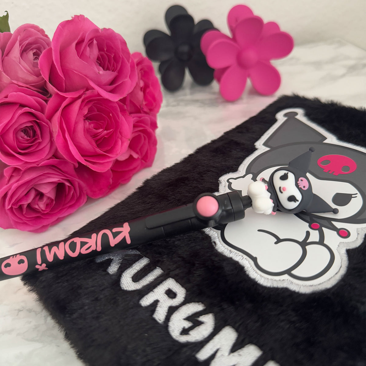 Productafbeelding Hello Kitty - Kuromi Pluche Notitieboek