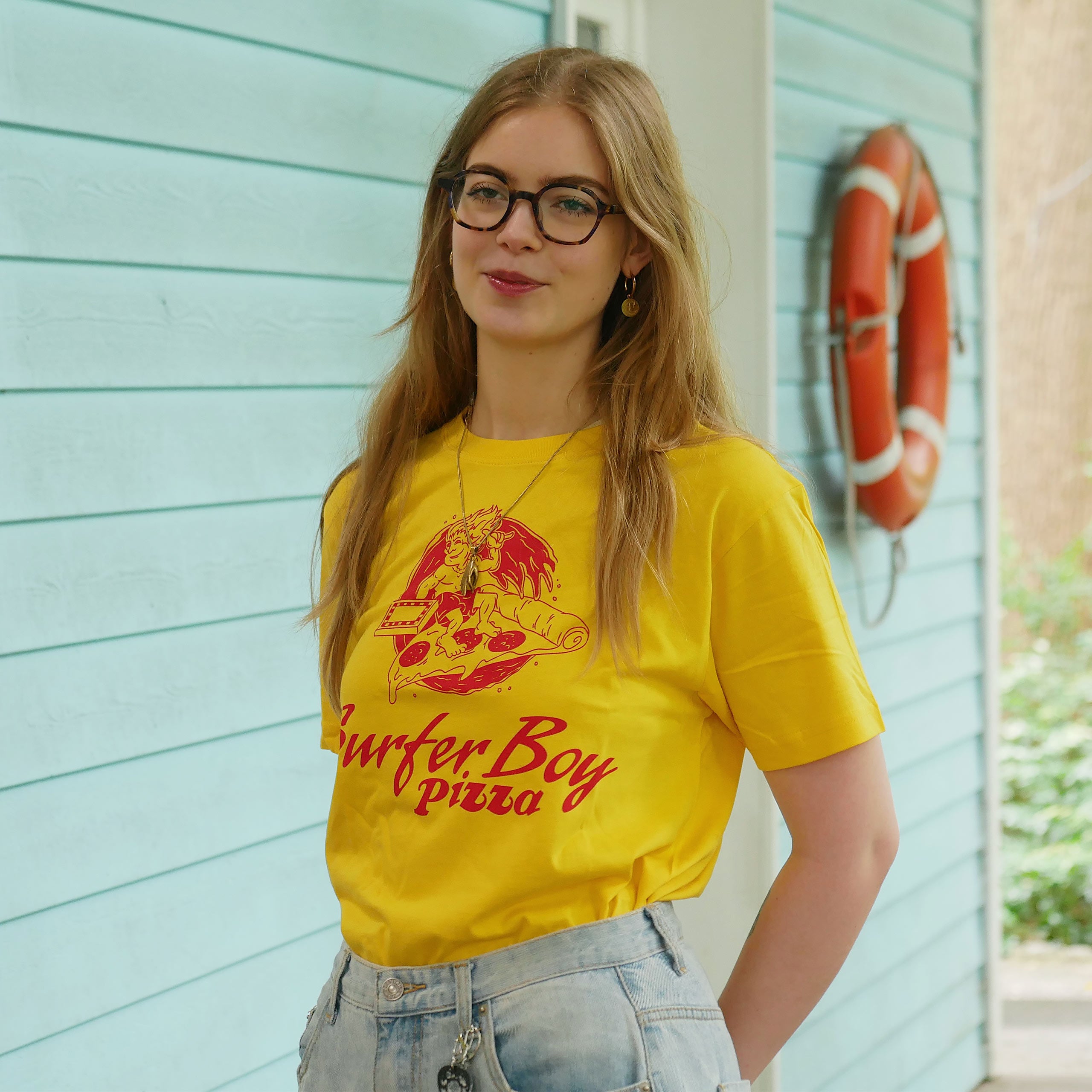 Productafbeelding Stranger Things - Surfer Boy Pizza T-shirt geel