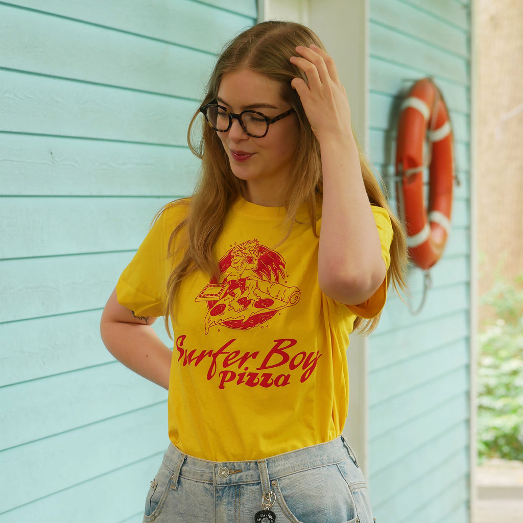 Productafbeelding Stranger Things - Surfer Boy Pizza T-shirt geel