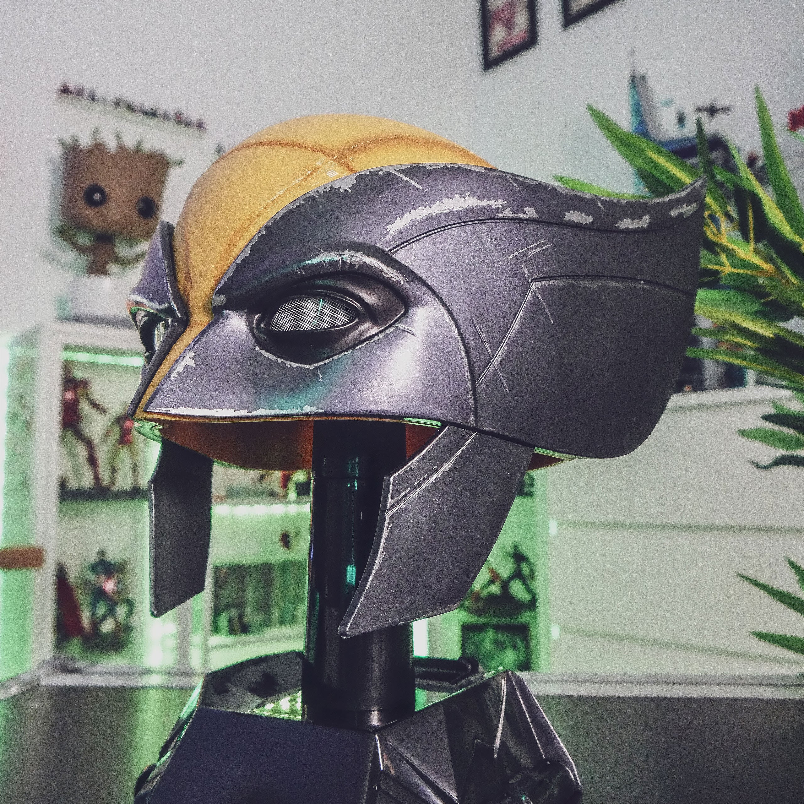 Productafbeelding Marvel - Wolverine Premium Helm Replica
