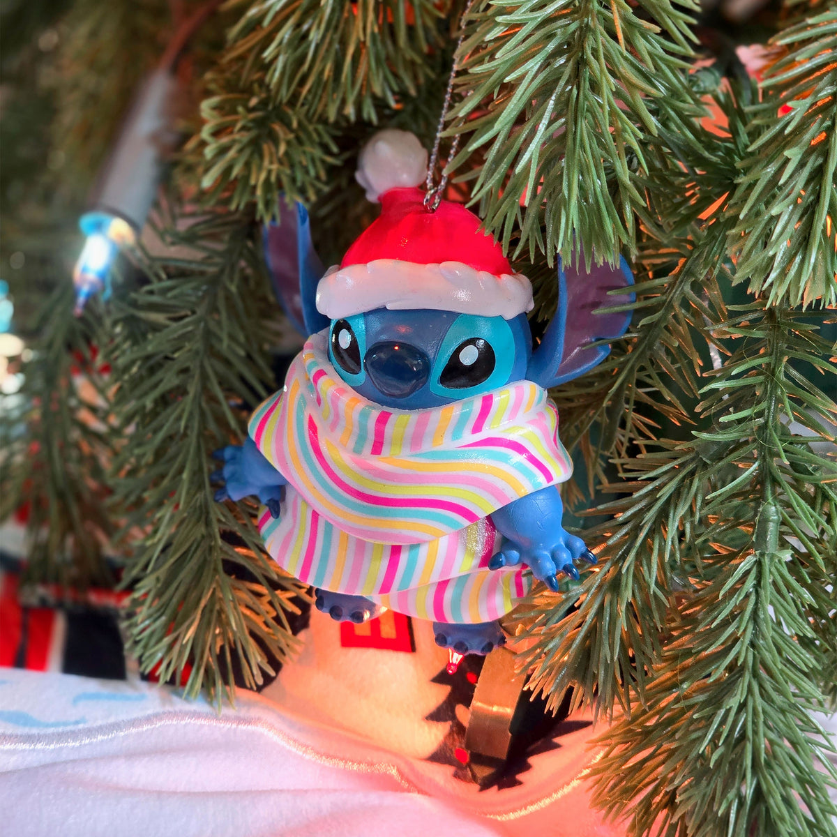 Productafbeelding Kerstboomversiering Stitch met sjaal - Lilo & Stitch