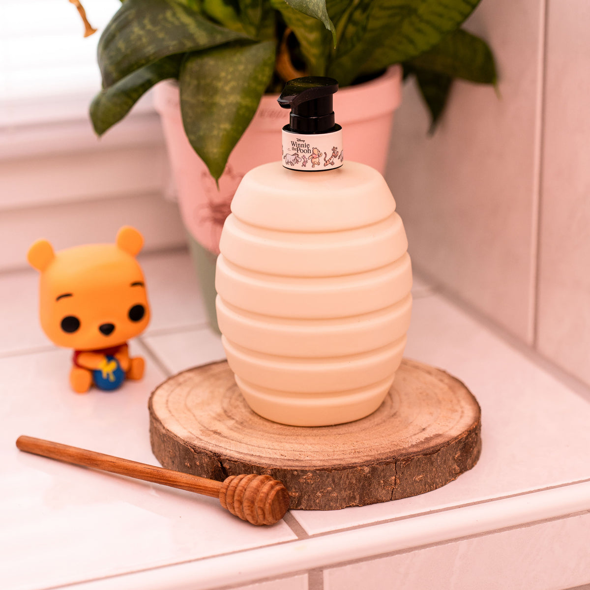 Productafbeelding Winnie de Poeh - Honingpot zeepdispenser met wasgel