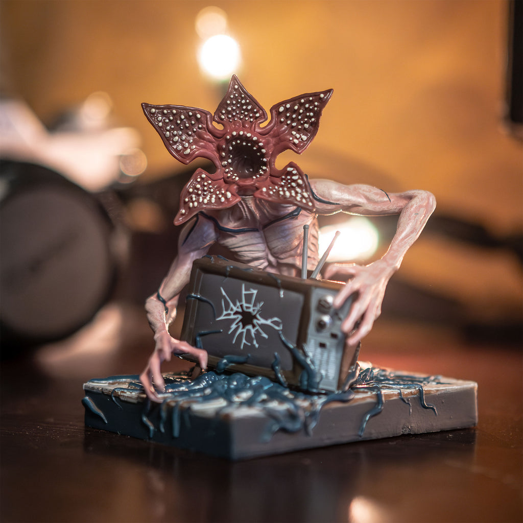 Productafbeelding Stranger Things Netflix & Chill Cadeaubox