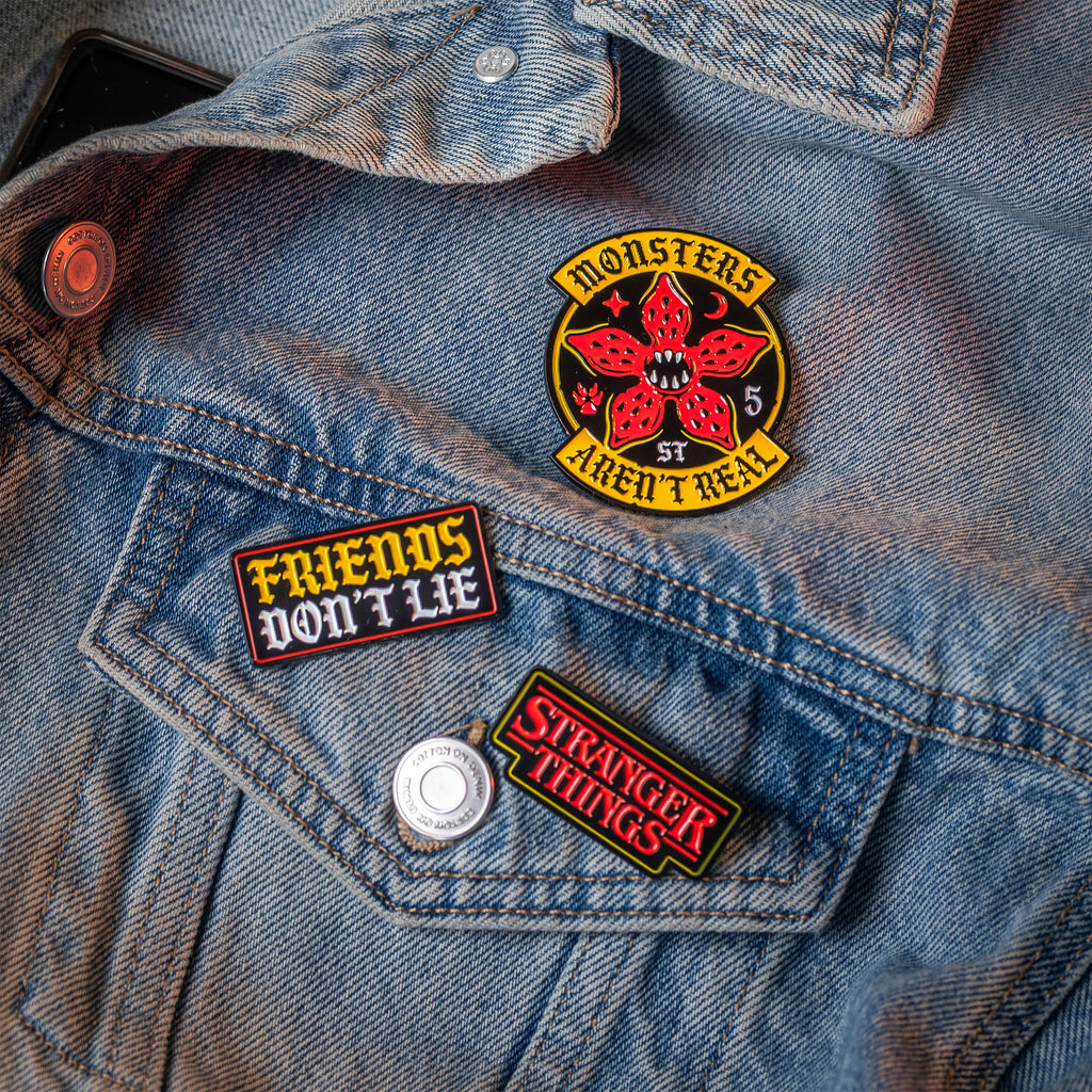 Productafbeelding Stranger Things - Friends Pins set van 3