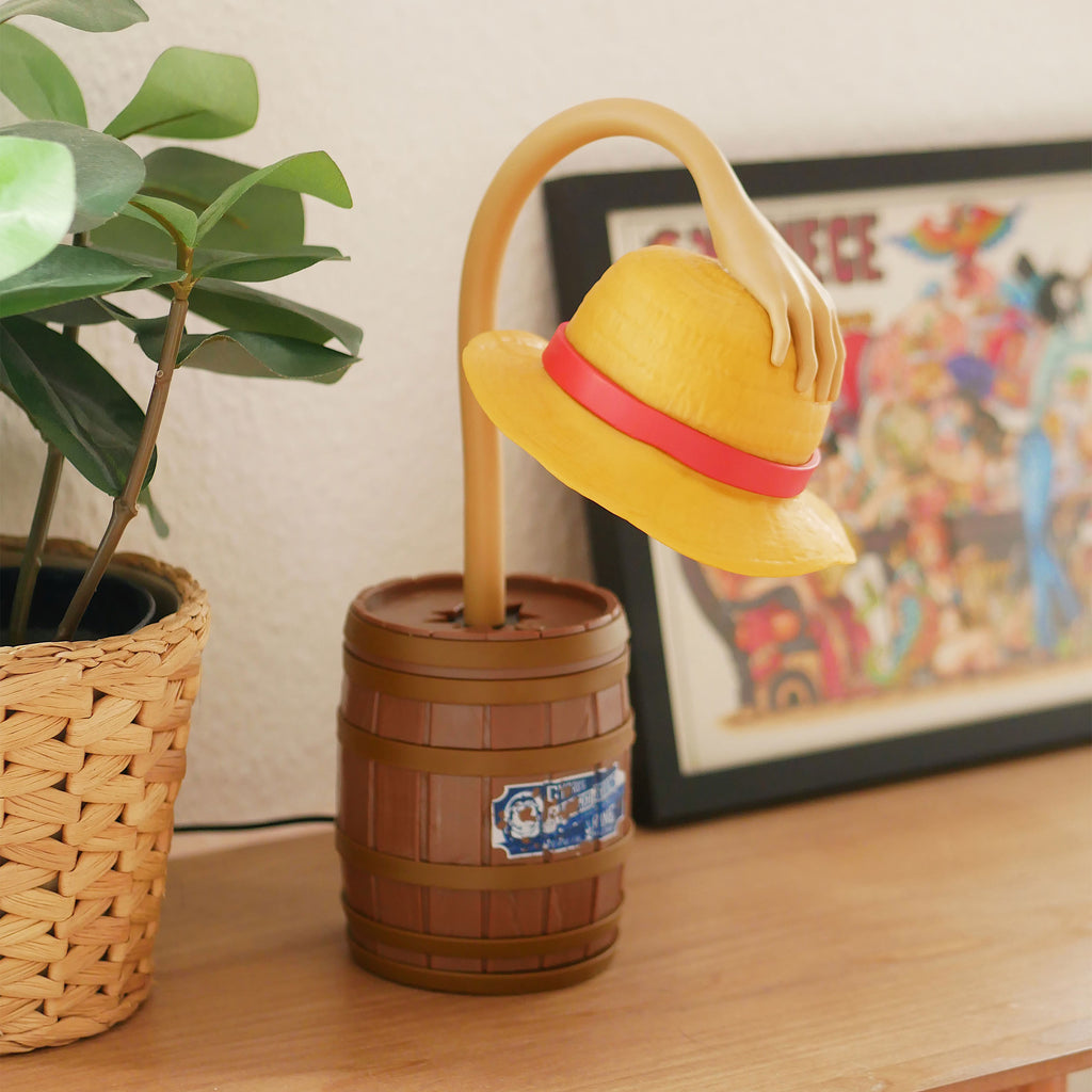 Productafbeelding One Piece - Strohoed tafellamp