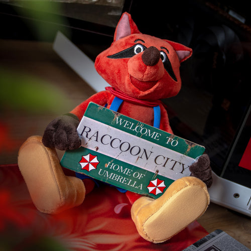 Productafbeelding Resident Evil - Mr. Raccoon Pluchefiguur Exclusive Vintage Variant