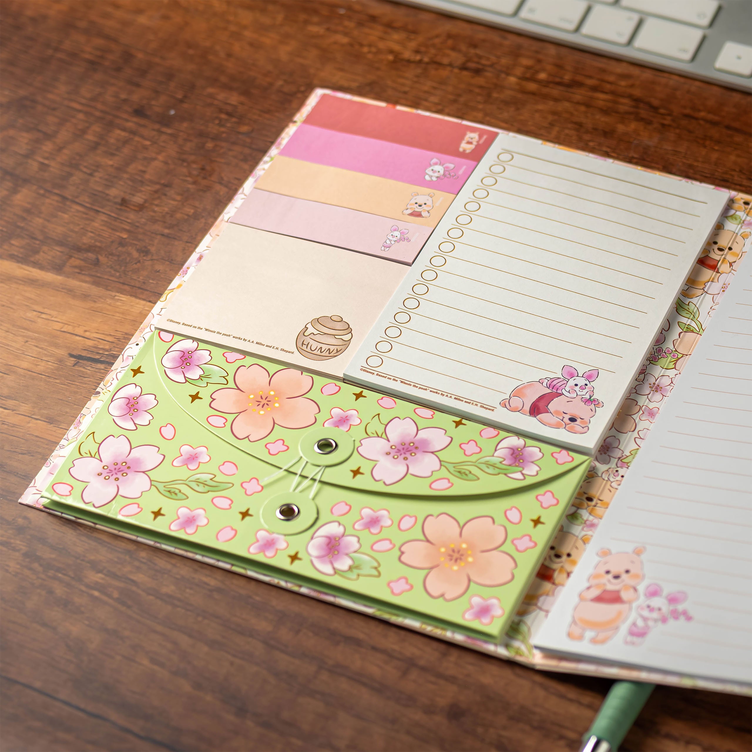 Productafbeelding Winnie de Poeh - Notitieboek met plaknotities