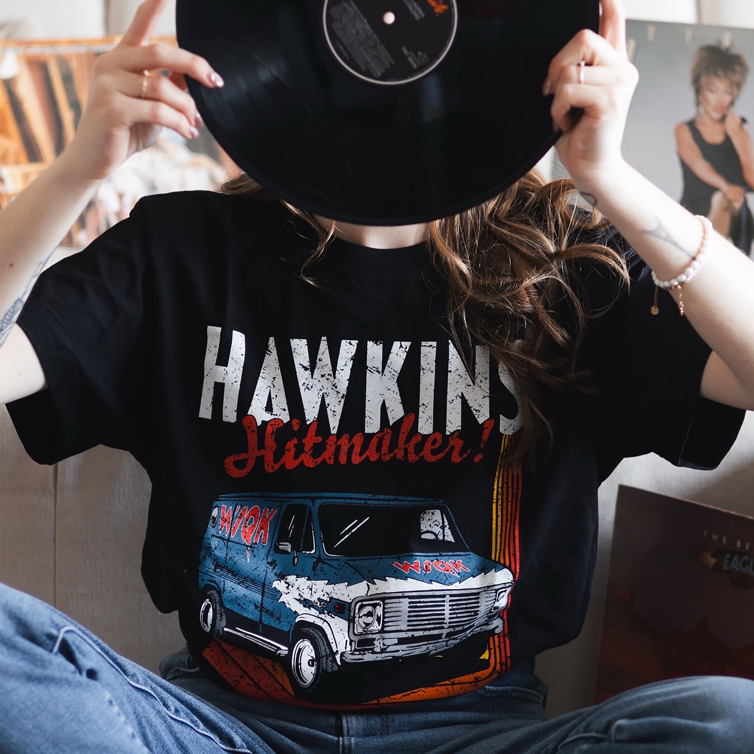 Productafbeelding Stranger Things - WSQK Hawkins Hitmaker T-shirt